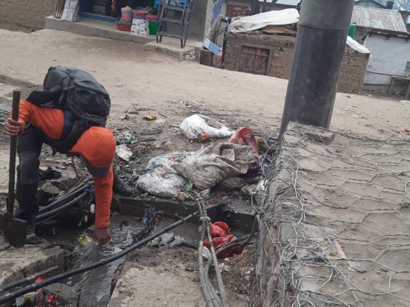 सरसफाइमा रमिते बने सिमकोटका स्थानीय 